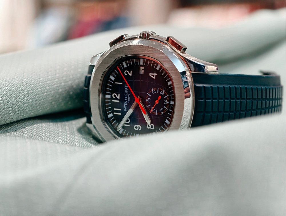 В каталог наград приложения Hayyoh добавлена роскошная часы Patek Philippe Aquanaut